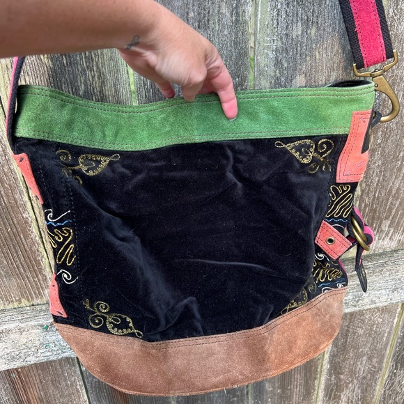 EUC Vintage Lucky Brand Hobo Shoulder Bag - Picture 8 of 16